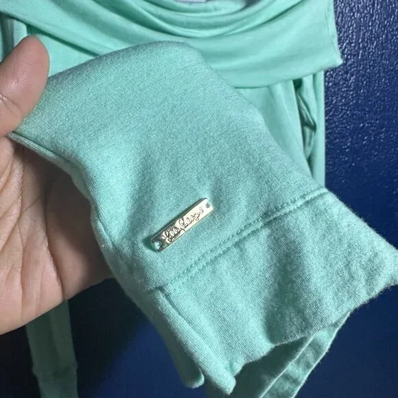 LILLY PULITZER Belinda Off The Shoulder Pullover Heathered Resort Aqua Top Sz S - Picture 8 of 8